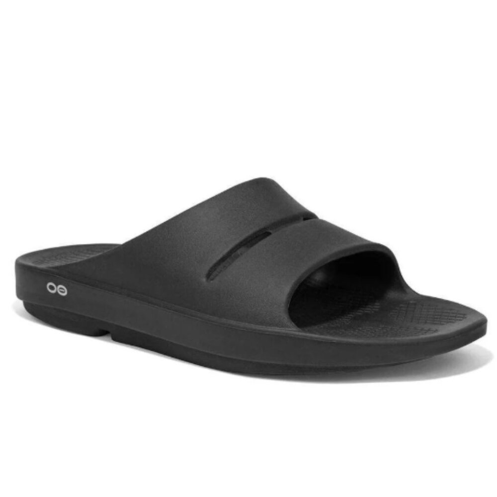 OOfos Gender Inclusive OOahh Slide Sandal in Black Size M9/W11